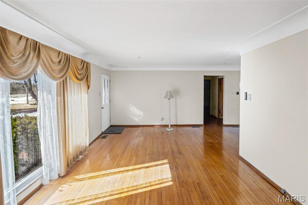 722 Highway 40 Troy, IL 62294 - Photo 11 of 38