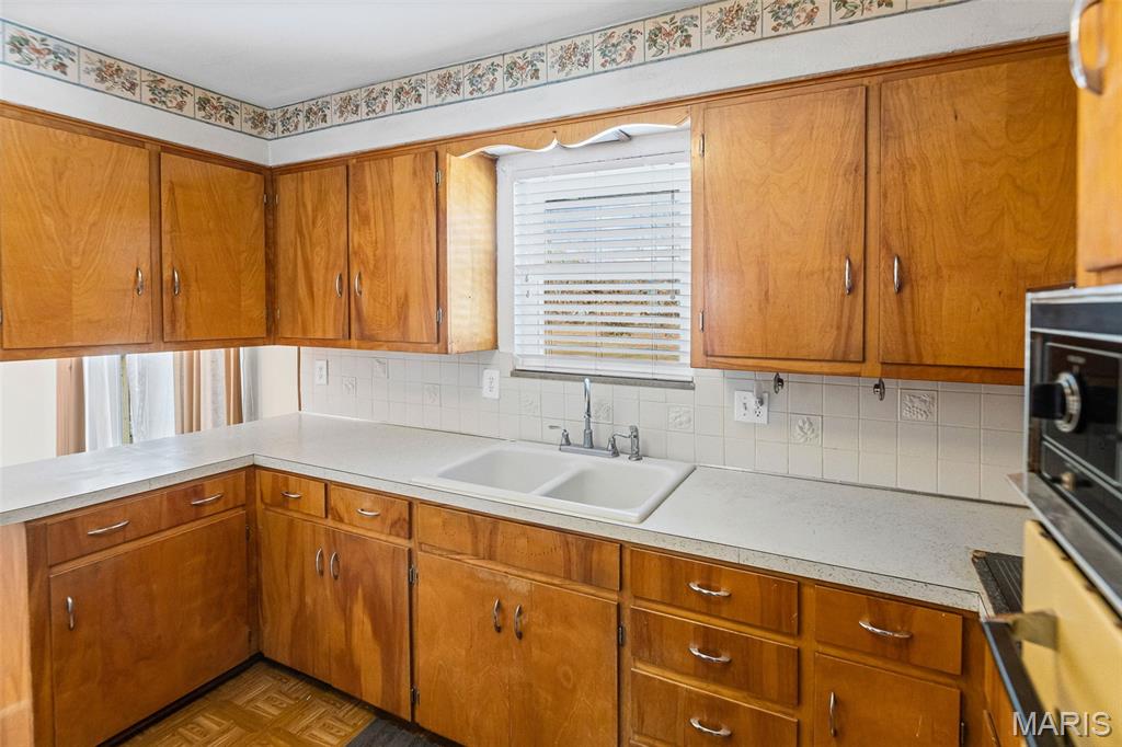 722 Highway 40 Troy, IL 62294 - Photo 18 of 38