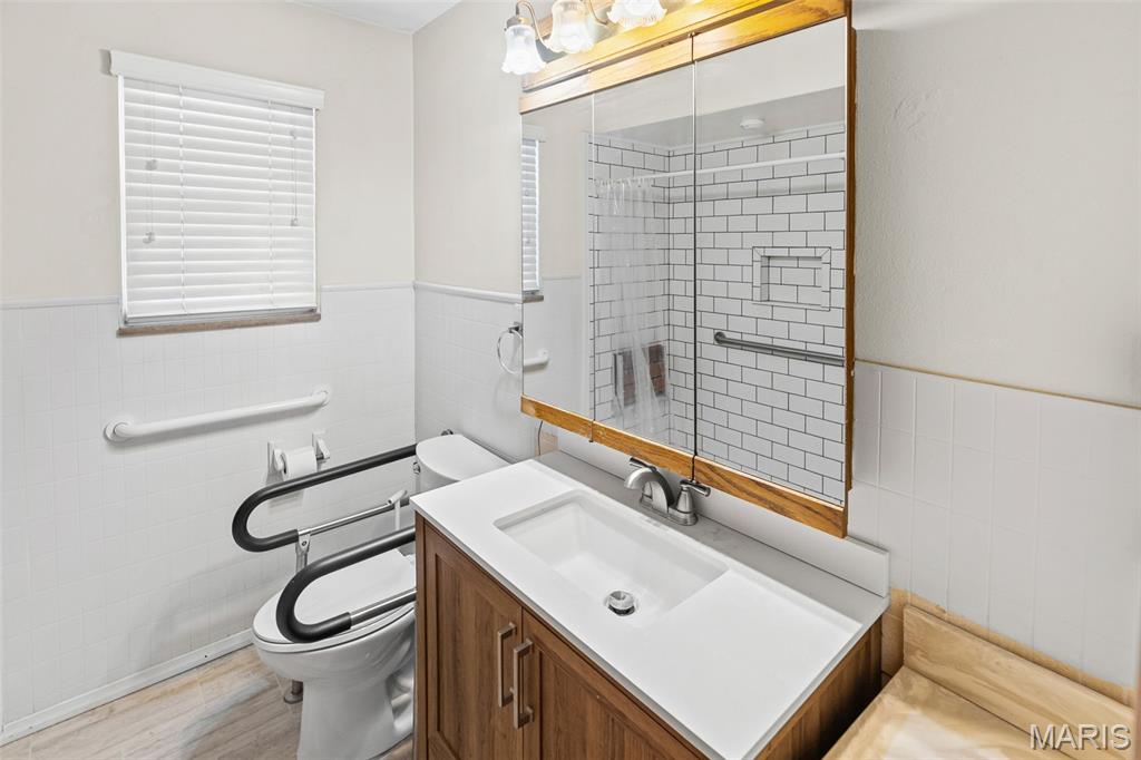 722 Highway 40 Troy, IL 62294 - Photo 24 of 38