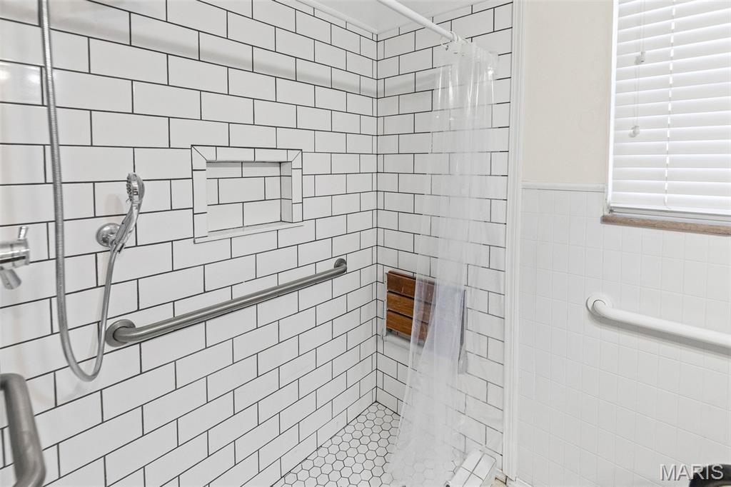 722 Highway 40 Troy, IL 62294 - Photo 25 of 38