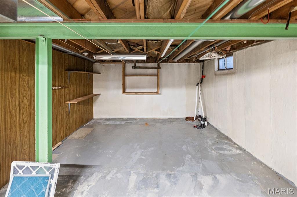 722 Highway 40 Troy, IL 62294 - Photo 32 of 38