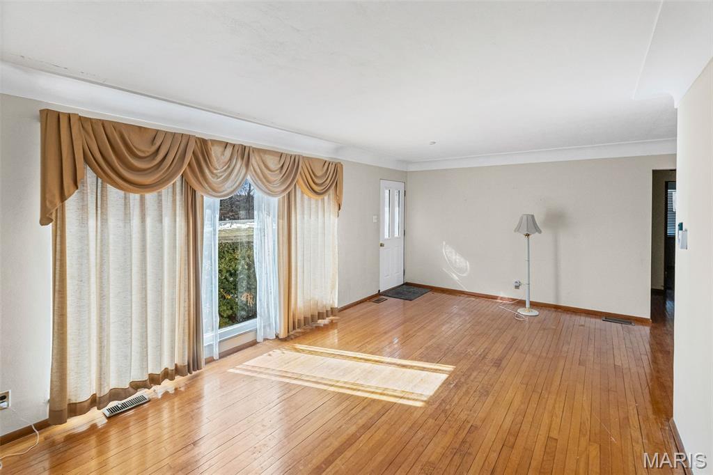 722 Highway 40 Troy, IL 62294 - Photo 10 of 38