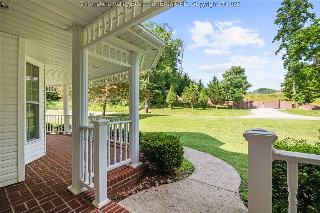 1447 Bluelick Road Winfield, WV 25213 - Photo 5 of 46 Gallery Image 5