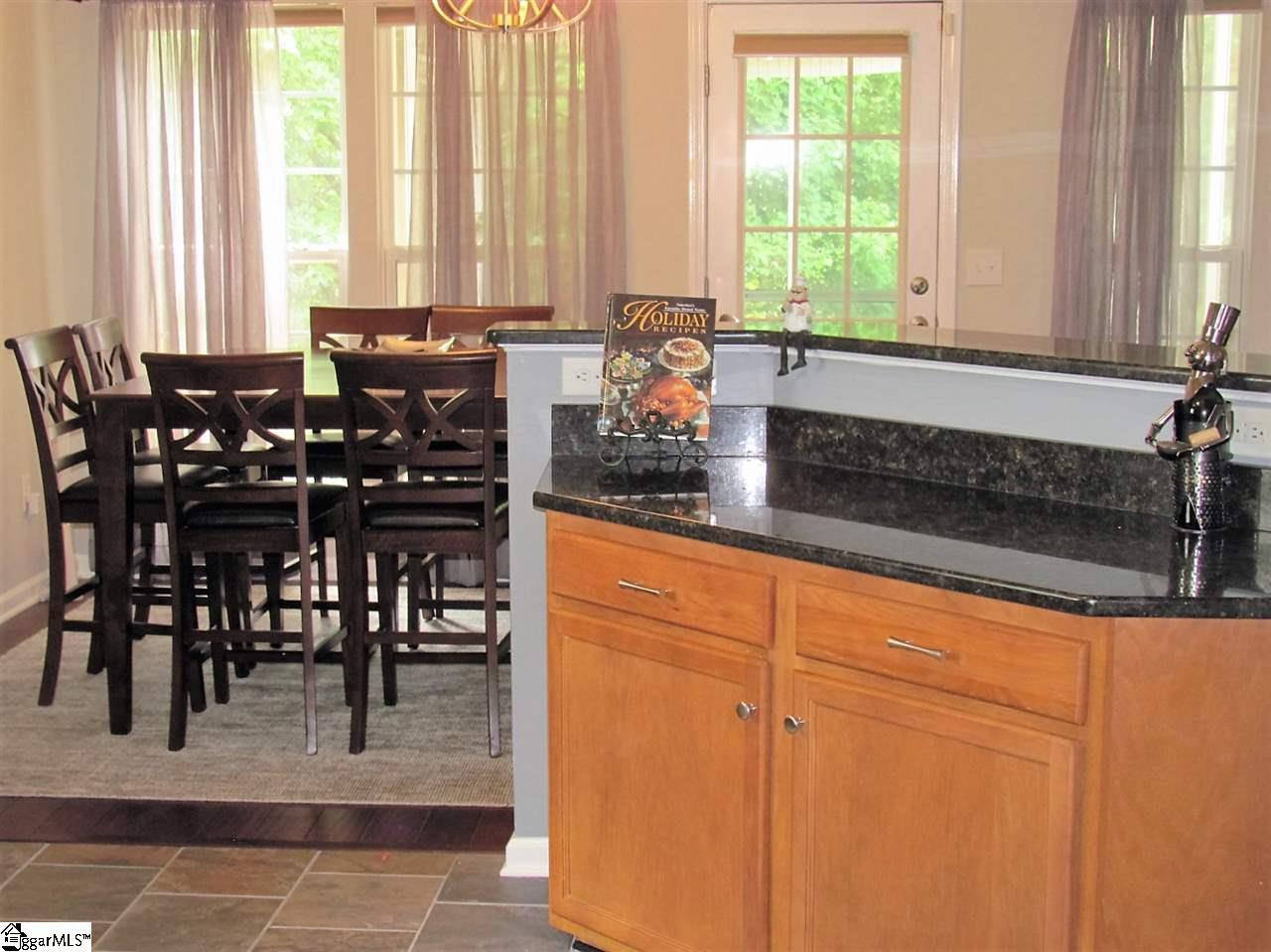 263 Highgate Circle Greer, SC 29650 - Photo 12 of 36 Gallery Image 12