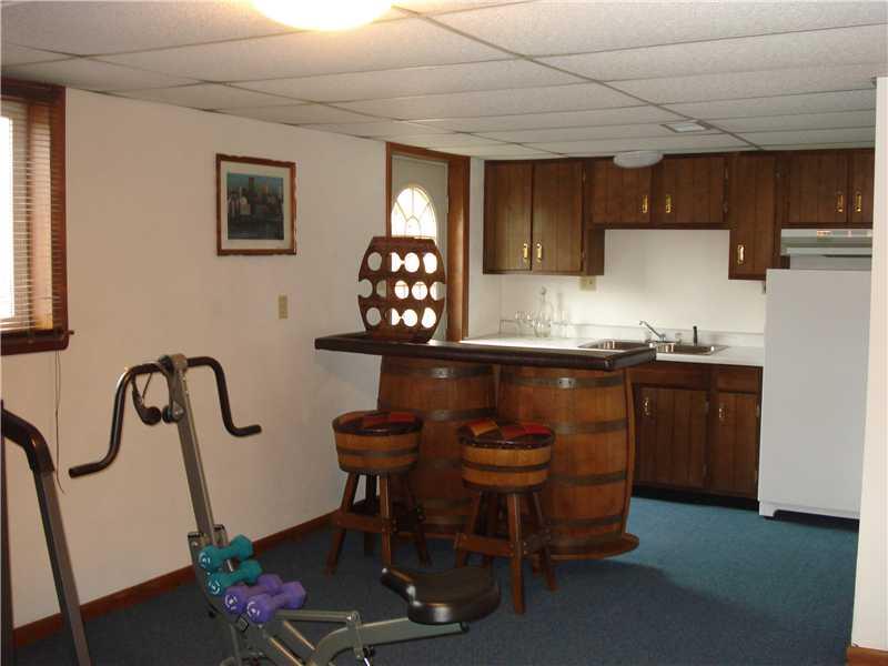 1085 Cunningham Bridge Road Dawson, PA 15428 - Photo 12 of 20 Den/Family/Great Room.