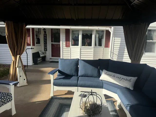 $1,499,000 | 640 Orchard Drive, Bridport, VT 05734