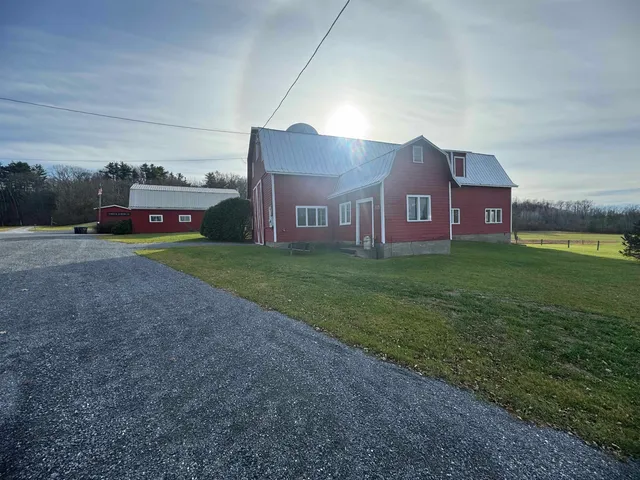 $1,499,000 | 640 Orchard Drive, Bridport, VT 05734
