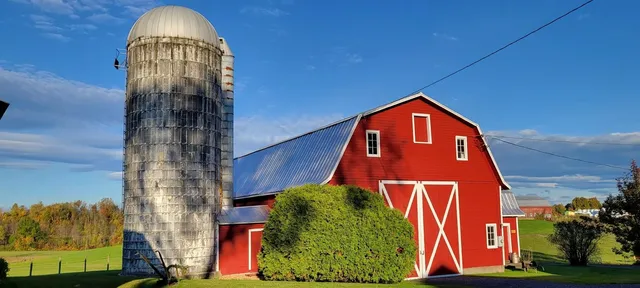 $1,499,000 | 640 Orchard Drive, Bridport, VT 05734