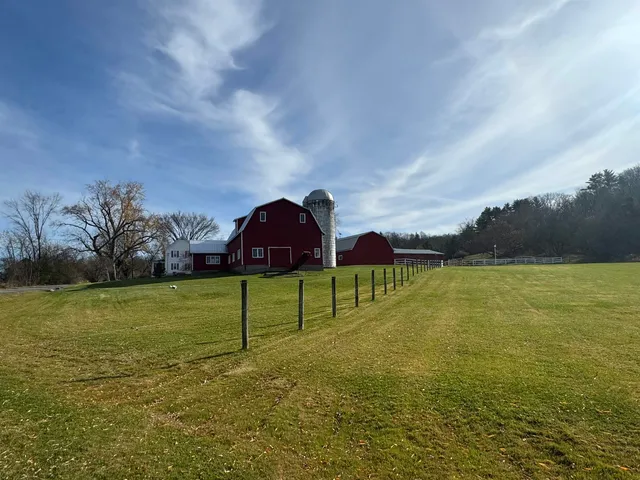 $1,499,000 | 640 Orchard Drive, Bridport, VT 05734
