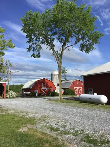 $1,499,000 | 640 Orchard Drive, Bridport, VT 05734