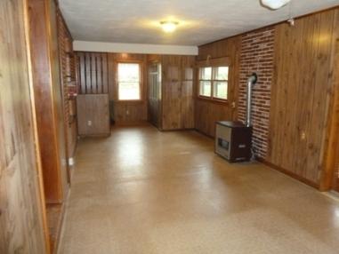 105 Cowans Furnace Road Rocky Mount, VA 24151 - Photo 9 of 15 8 Family Room