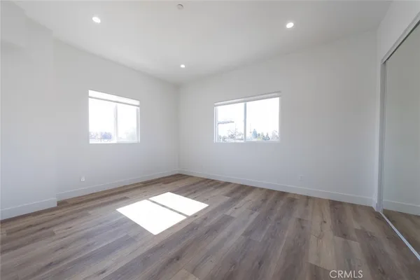 $4,999 | 4445 Auckland Avenue, Toluca Lake, CA 91602