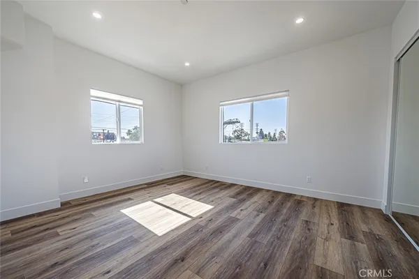 $4,999 | 4445 Auckland Avenue, Toluca Lake, CA 91602