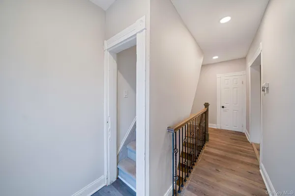 $1,250,000 | 49 Main Street, West Sayville, NY 11796