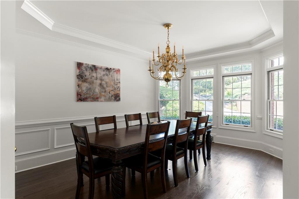 27 Wing Mill Road Sandy Springs, GA 30350 - Photo 8 of 68 Gallery Image 8