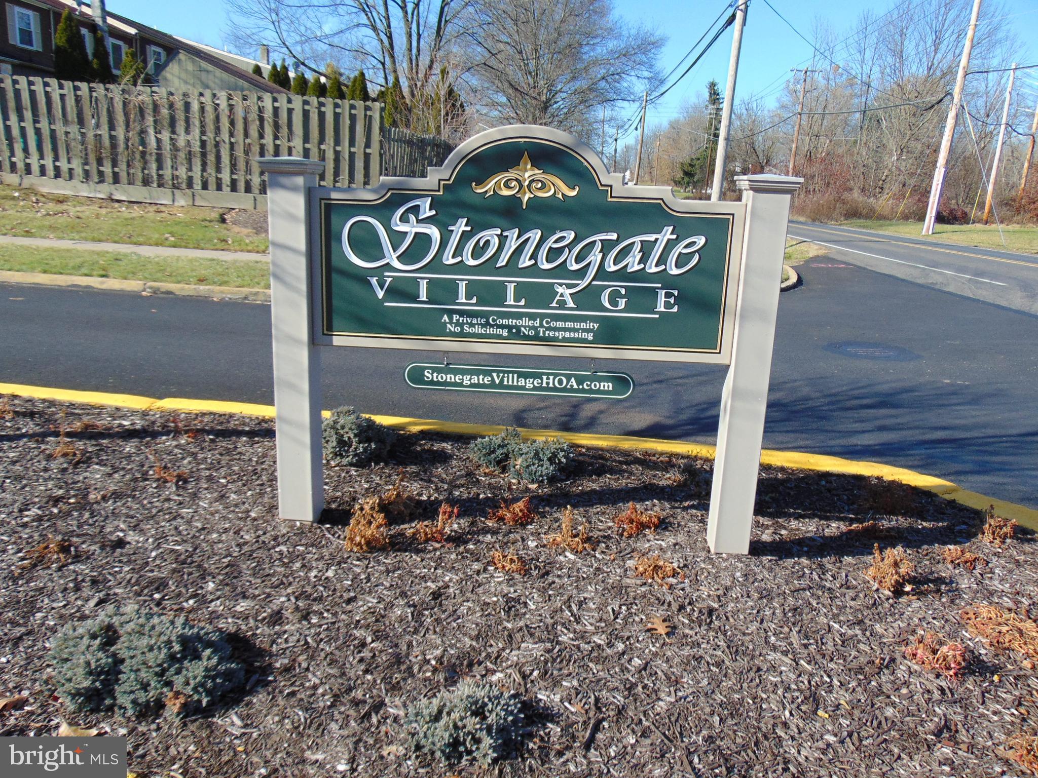 81 Stonegate Road Quakertown, PA 18951 - Photo 2 of 15 Gallery Image 2