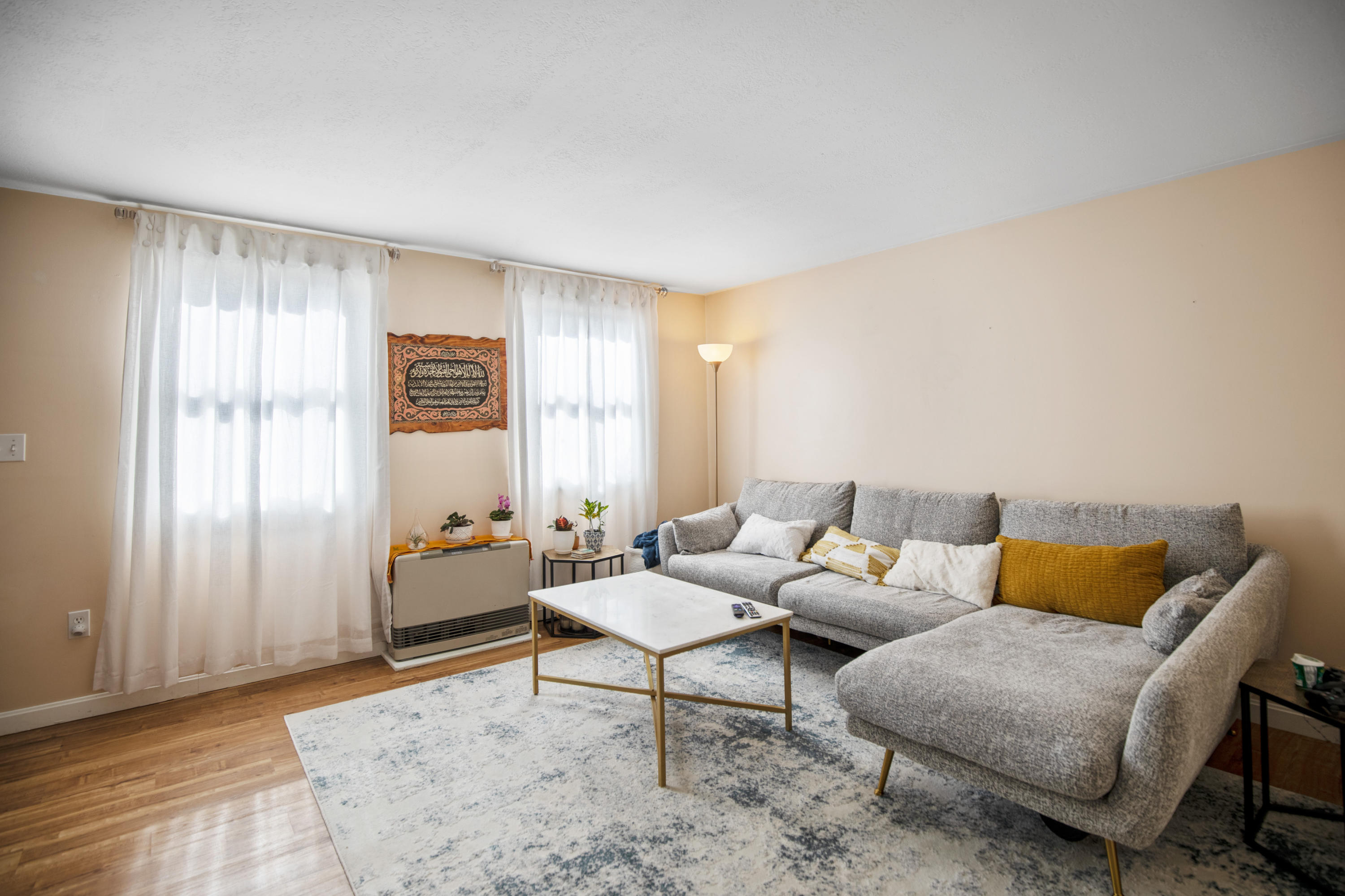 89-91AvalonRoadPortland_018