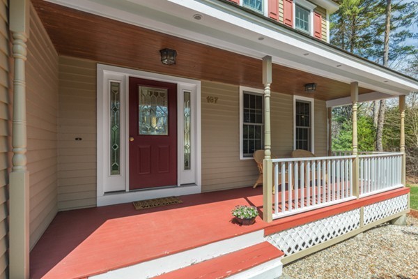 197 Hudson Road Stow, MA 01775 - Photo 4 of 30