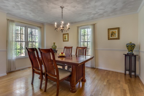 197 Hudson Road Stow, MA 01775 - Photo 9 of 30