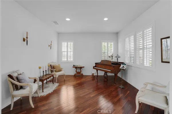 $1,195,000 | 24306 Via La Casa, Valencia, CA 91354