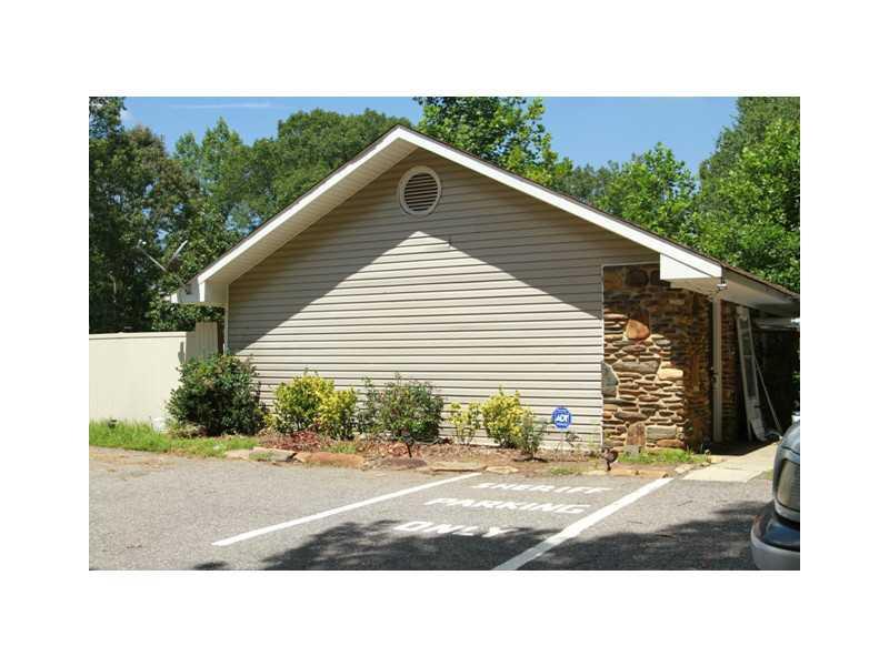 98 Gene Nix Road Cleveland, GA 30528 - Photo 1 of 1 Exterior Front.