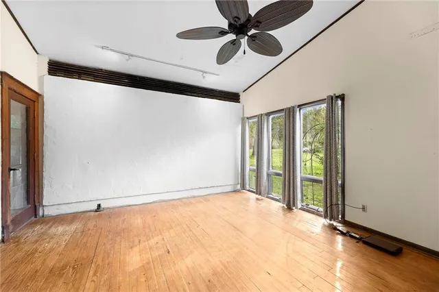 $875,000 | 3572 Idaho Road, Pomona, KS 66076