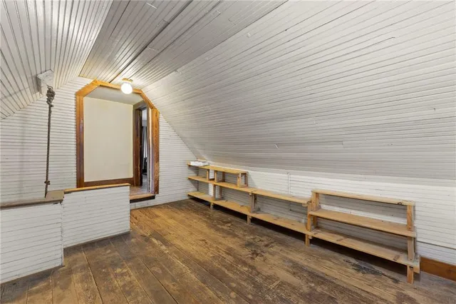 $875,000 | 3572 Idaho Road, Pomona, KS 66076