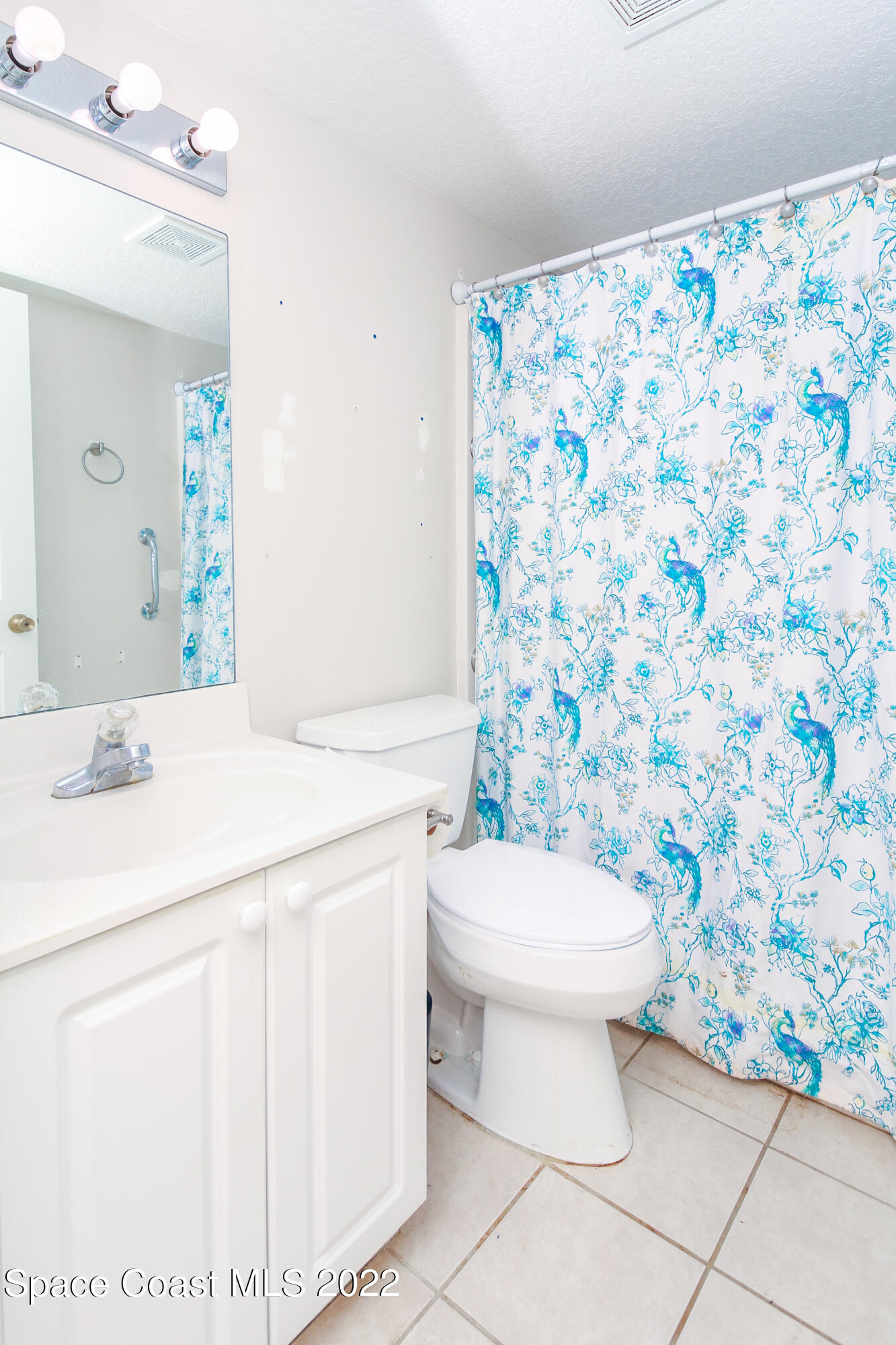 2727 North Wickham Road, Unit 1044 Melbourne, FL 32935 - Photo 10 of 24 Bathroom 1