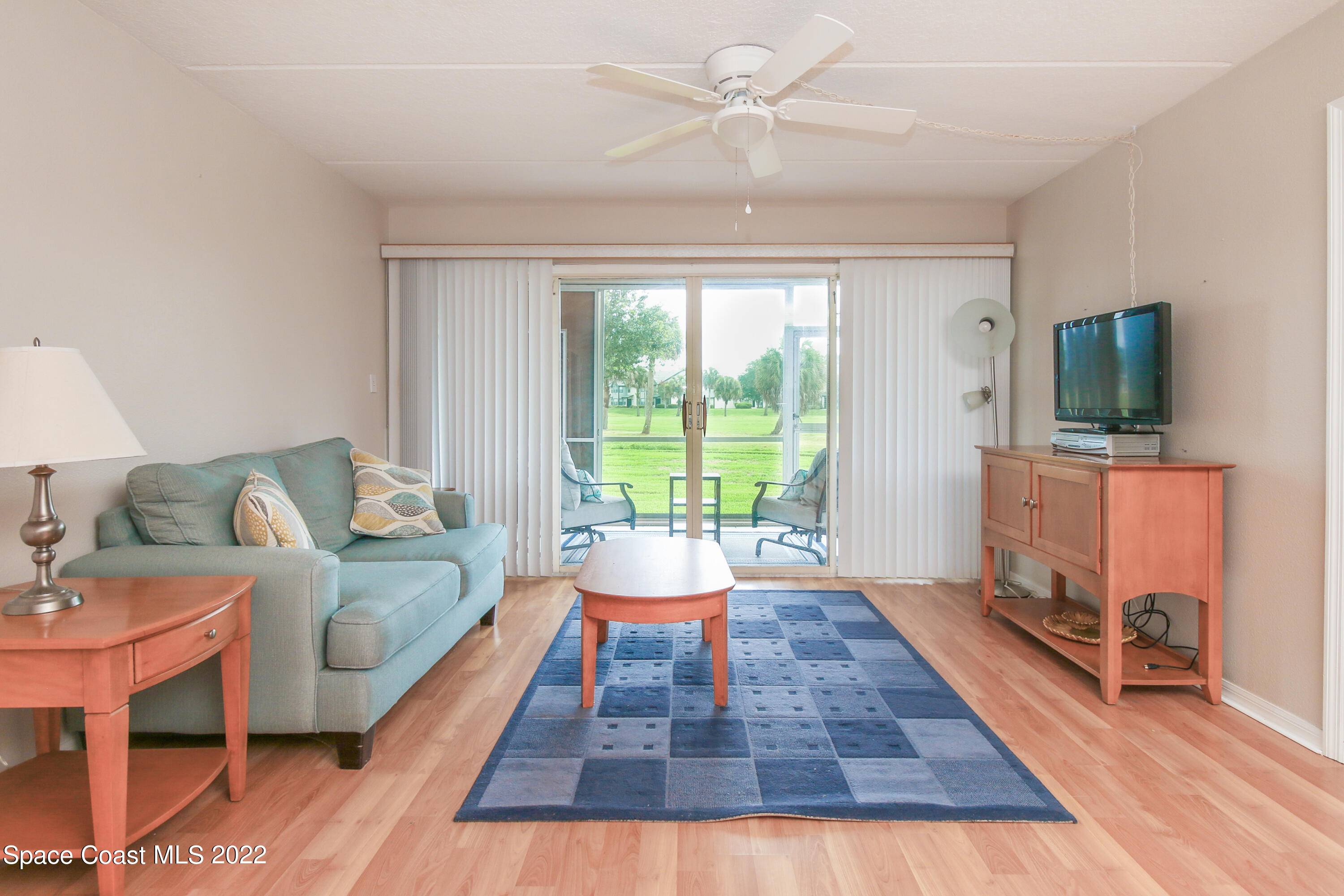 2727 North Wickham Road, Unit 1044 Melbourne, FL 32935 - Photo 8 of 24 Living Room pic 2