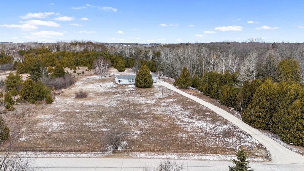 4790 Forest Road Sturgeon Bay, WI 54235 - Photo 9 of 48 Gallery Image 9