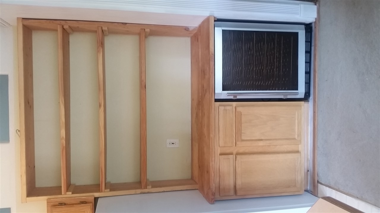 10409 North Fairview Road Spokane, WA 99217 - Photo 6 of 16 Gallery Image 6