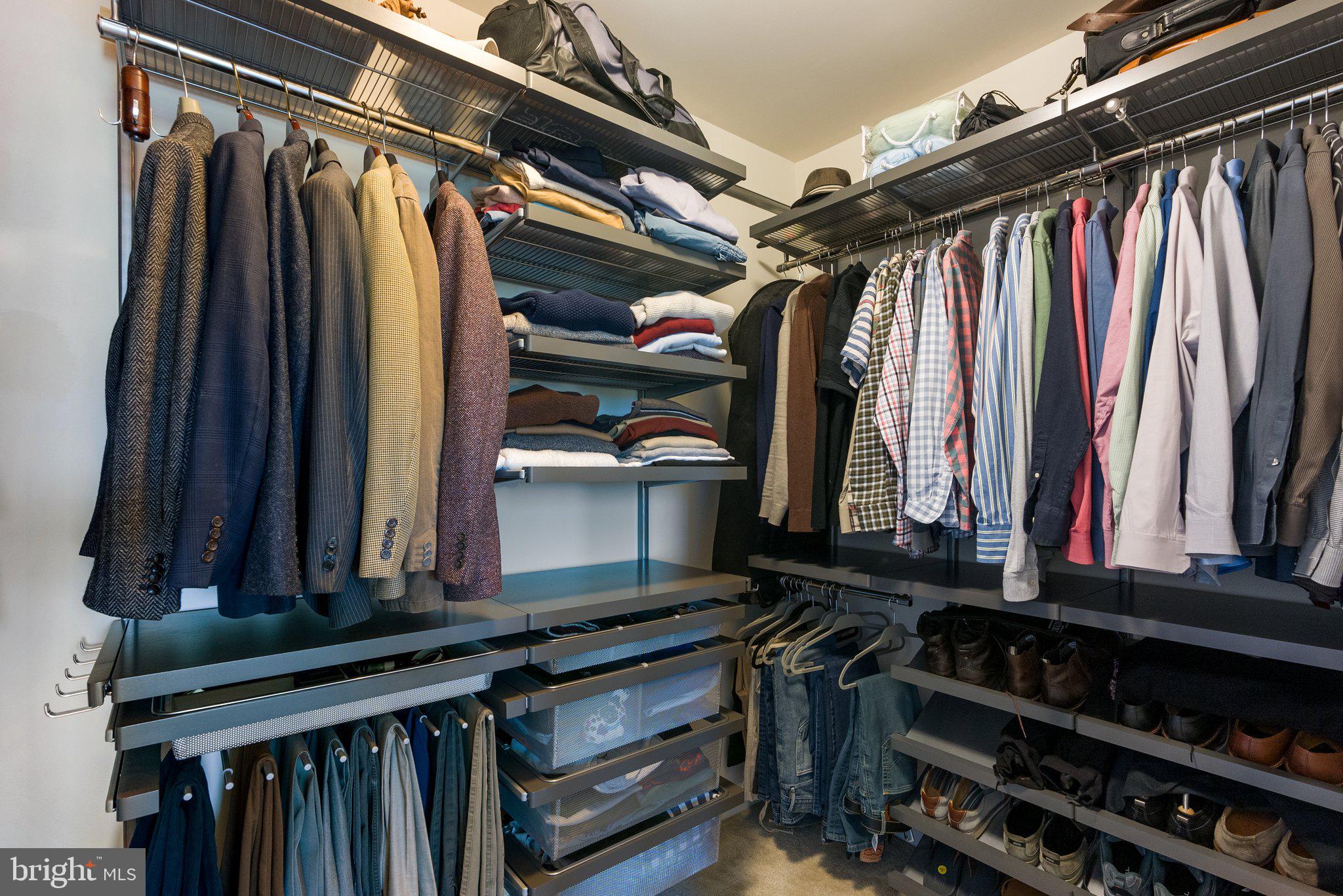 25849 Racing Sun Drive Aldie, VA 20105 - Photo 26 of 80 Primary Walk In Closet with Shelving