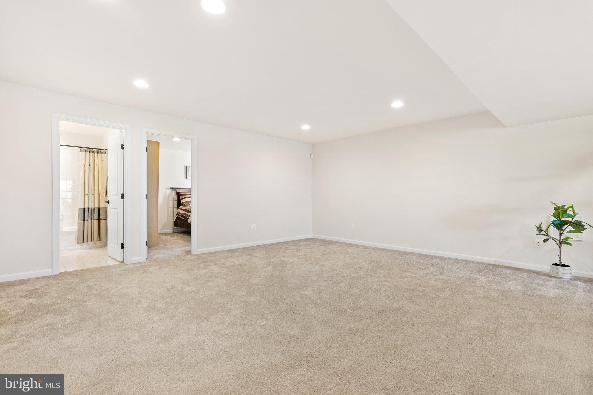25849 Racing Sun Drive Aldie, VA 20105 - Photo 45 of 80 Gallery Image 45