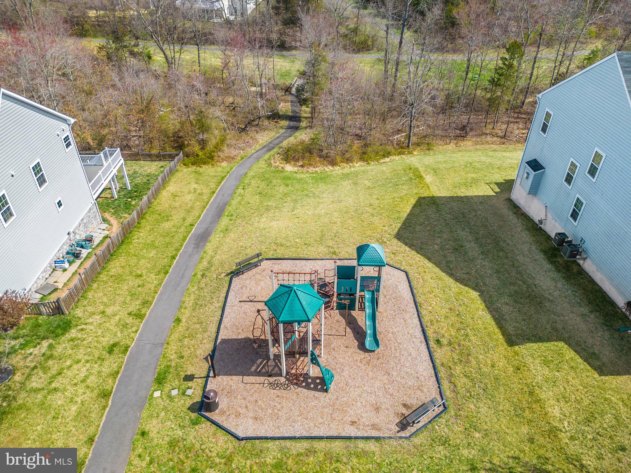 25849 Racing Sun Drive Aldie, VA 20105 - Photo 62 of 80 Gallery Image 62