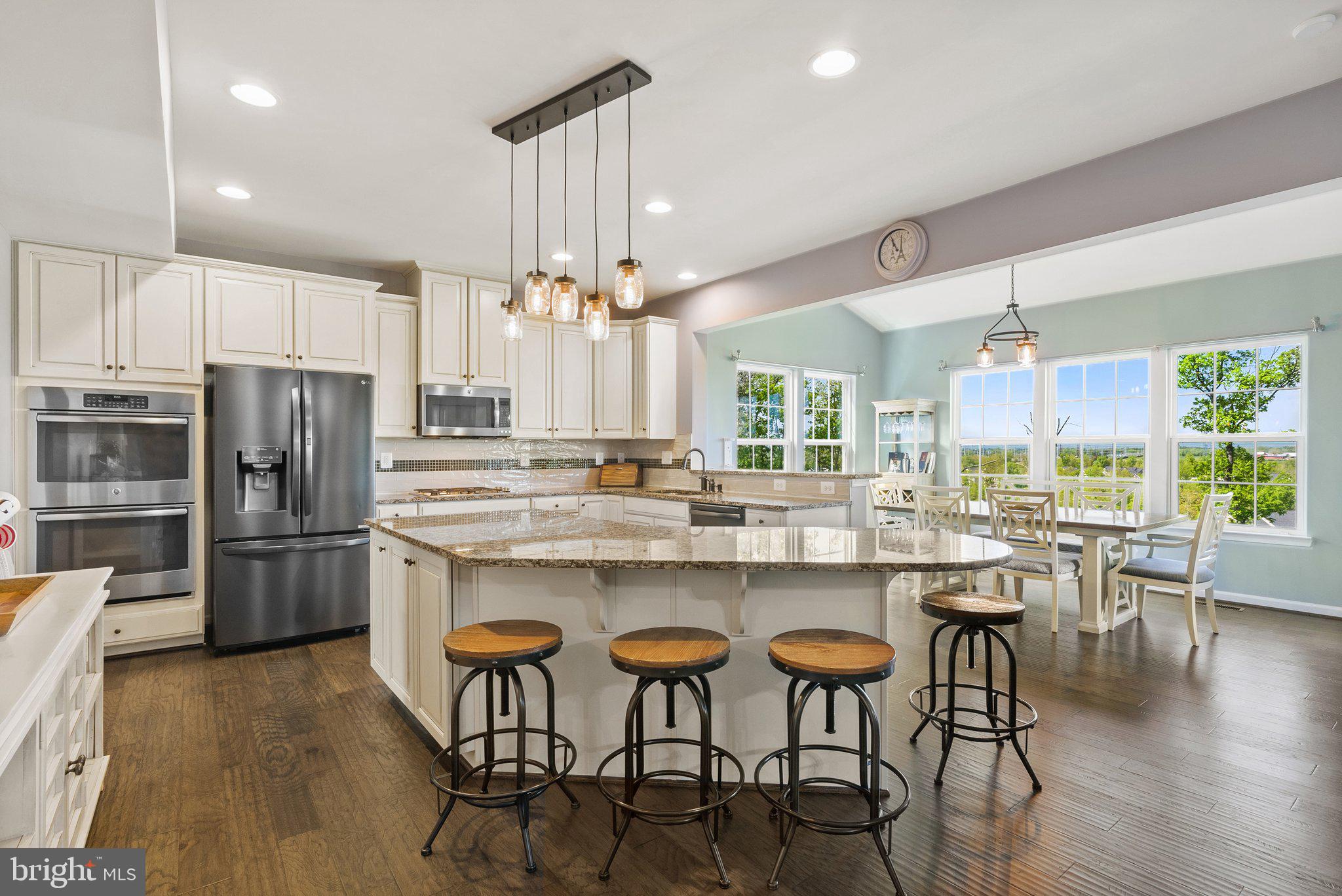 25849 Racing Sun Drive Aldie, VA 20105 - Photo 10 of 80 Kitchen with Center Island