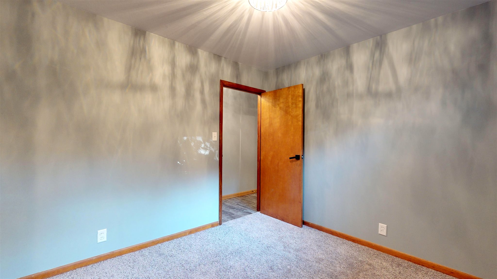 414 East Mill Road Evansville, IN 47711 - Photo 17 of 36 Gallery Image 17