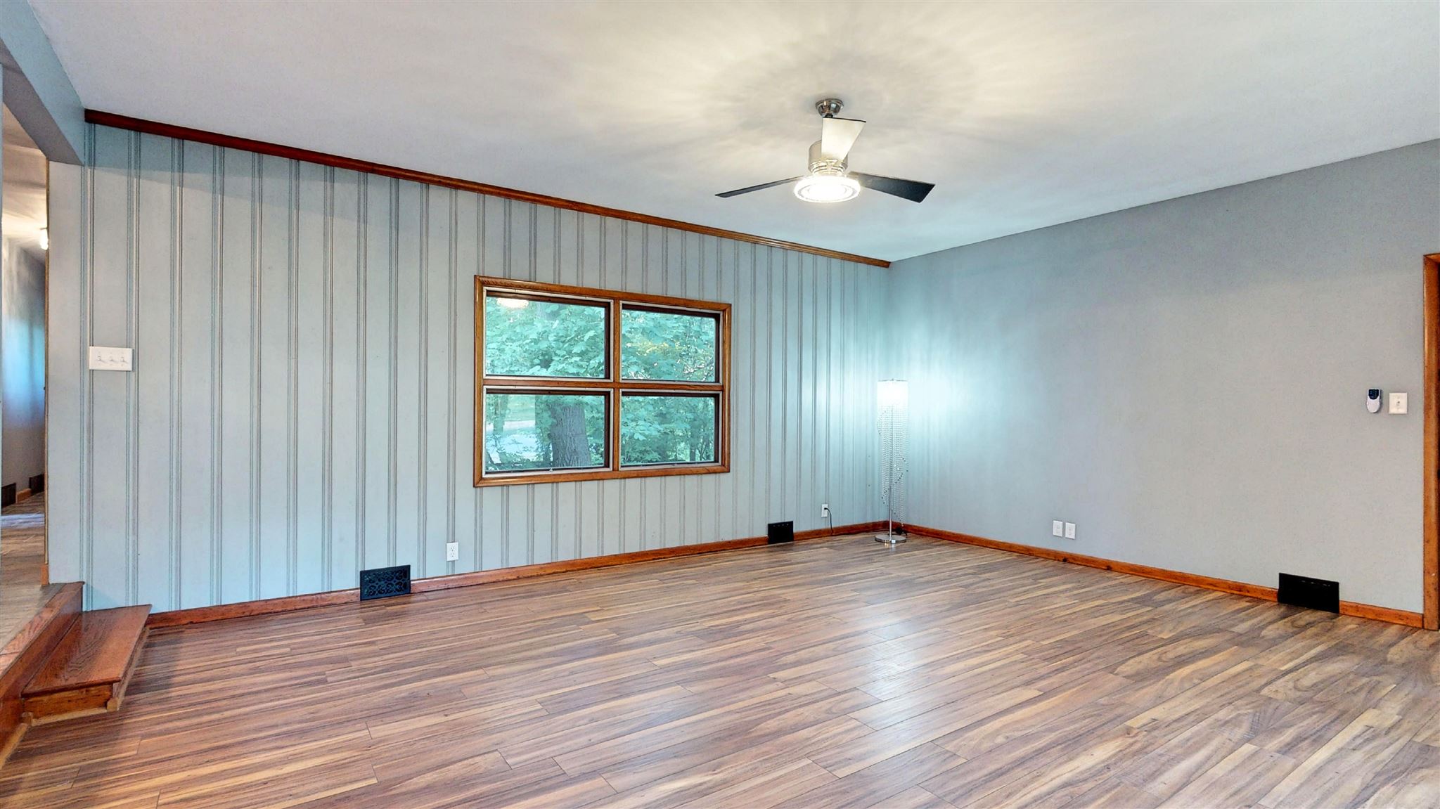 414 East Mill Road Evansville, IN 47711 - Photo 3 of 36 Gallery Image 3