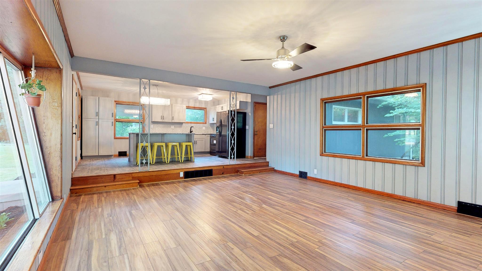 414 East Mill Road Evansville, IN 47711 - Photo 4 of 36 Gallery Image 4