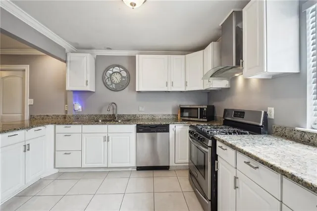 $299,000 | 200 Pike Drive, Gretna, LA 70053