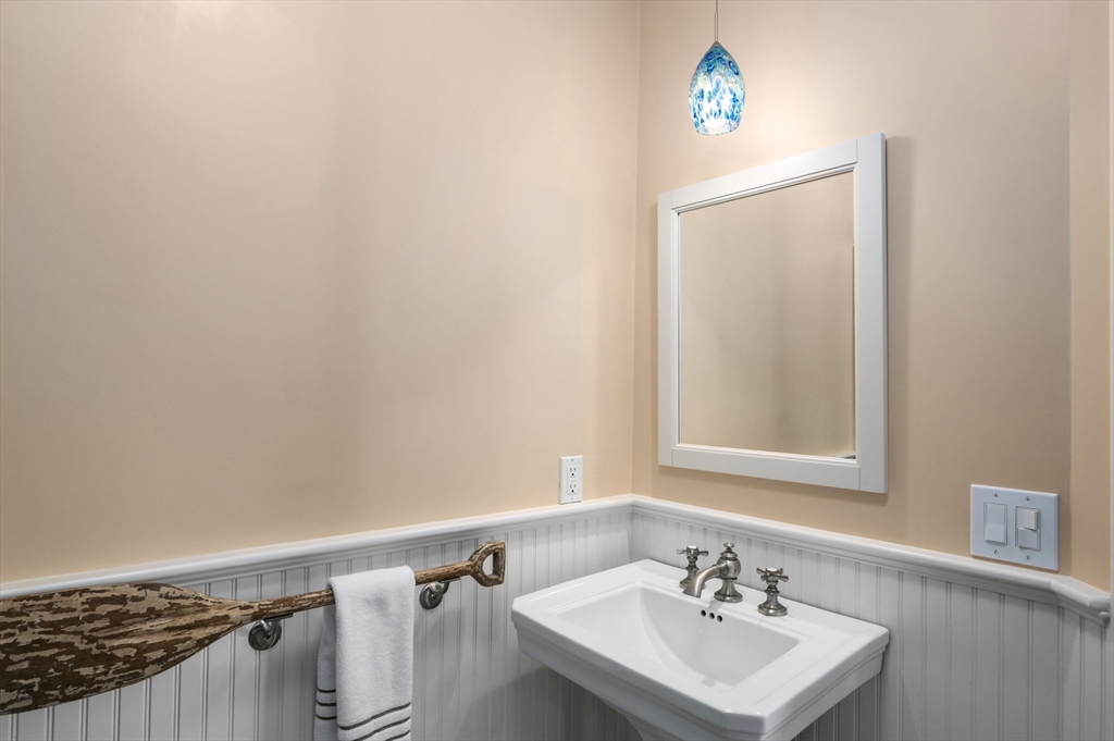 7 Rackliffe Street, Unit C2 Gloucester, MA 01930 - Photo 24 of 35 Gallery Image 24