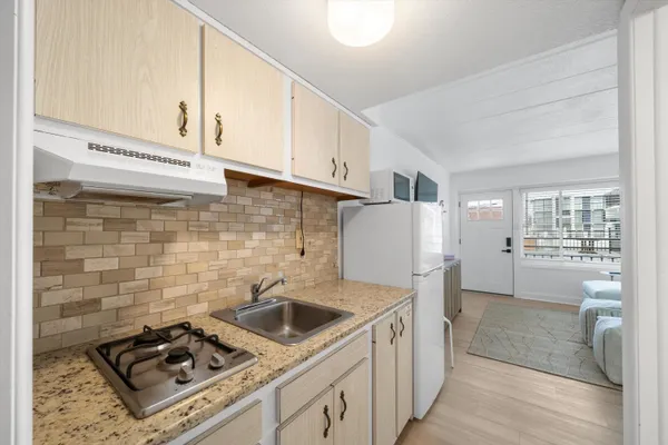 $295,000 | 2101 Surf Avenue, Unit 203, North Wildwood, NJ 08260