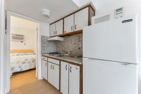 $295,000 | 2101 Surf Avenue, Unit 203, North Wildwood, NJ 08260