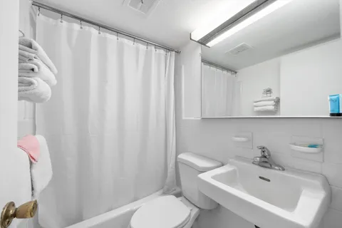 $295,000 | 2101 Surf Avenue, Unit 203, North Wildwood, NJ 08260