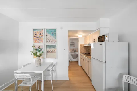 $295,000 | 2101 Surf Avenue, Unit 203, North Wildwood, NJ 08260