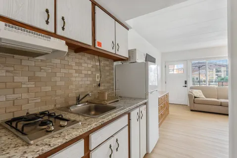 $295,000 | 2101 Surf Avenue, Unit 203, North Wildwood, NJ 08260