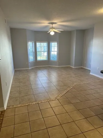 $1,575 | 1501 Partin Drive North, Unit 164, Niceville, FL 32578