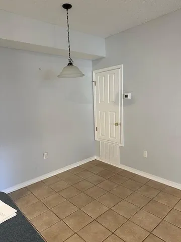 $1,575 | 1501 Partin Drive North, Unit 164, Niceville, FL 32578