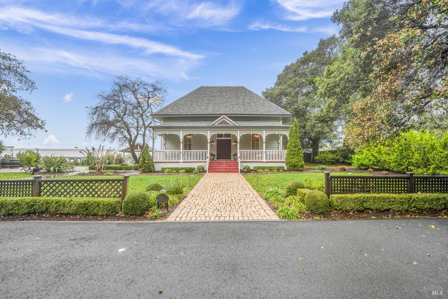 129 Devlin Road Napa, CA 94558 - Photo 33 of 38 a front view of a house with a yard