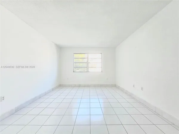 $1,500 | 1225 Northeast 124th Street, Unit 35B, North Miami, FL 33161