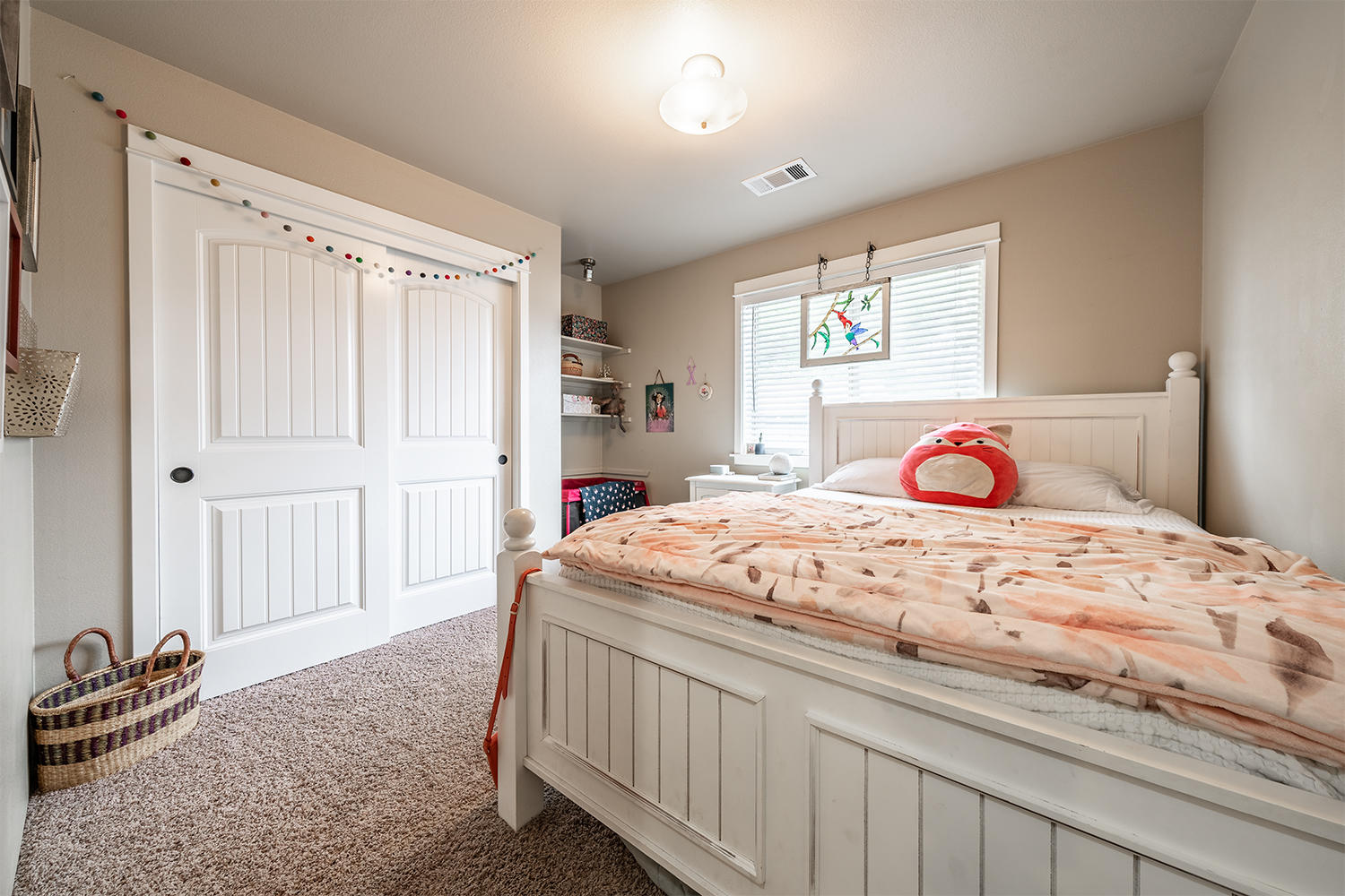 1012 Lithia Way Talent, OR 97540 - Photo 14 of 39 DSC00559-HDR